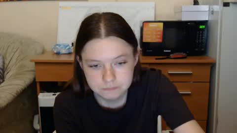 Snapshot of jessicaholland1 chatting on 07/07/26, 06:34 jessicaholland1 online show from 07/07/26, 06:34