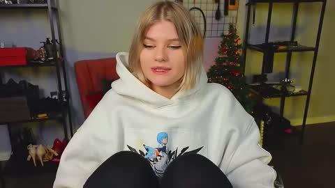 Snapshot of jessicaoconnor chatting on 12/12/24, 01:06 jessicaoconnor online show from 12/12/24, 01:06