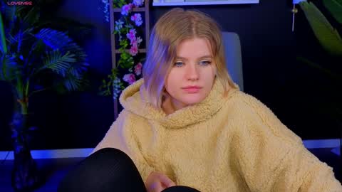 Snapshot of jessicaoconnor chatting on 12/19/24, 04:13 jessicaoconnor online show from 12/19/24, 04:13