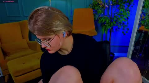 Snapshot of jessicaoconnor chatting on 01/09/25, 01:45 jessicaoconnor online show from 01/09/25, 01:45