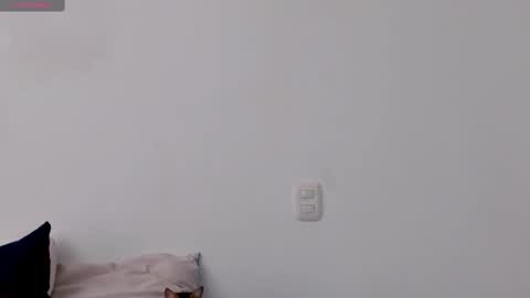 jessicared18 online show from 12/13/24, 04:16