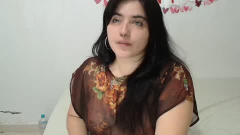 jessicared18 online show from 02/17/25, 10:40