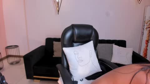 JESS online show from 03/05/25, 04:35