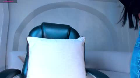 JESS online show from 10/06/25, 09:40