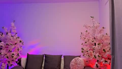 Gloria   online show from 01/01/25, 03:23