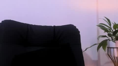 Jessid online show from 02/05/25, 01:58