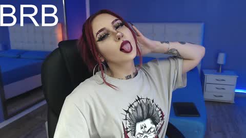 Snapshot of jessie_williams_01 chatting on 12/21/24, 03:25 Your Sweet Angel online show from 12/21/24, 03:25