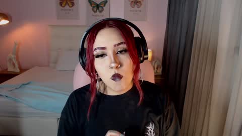 Snapshot of jessie_williams_01 chatting on 01/04/25, 04:12 Your Sweet Angel online show from 01/04/25, 04:12