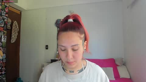 Snapshot of jessie_williams_01 chatting on 01/15/25, 02:46 Your Sweet Angel online show from 01/15/25, 02:46