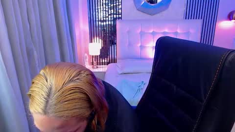 Snapshot of jessie_williams_01 chatting on 01/08/26, 08:22 Your Sweet Angel online show from 01/08/26, 08:22