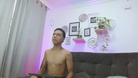 jessiel online show from 09/10/25, 07:14