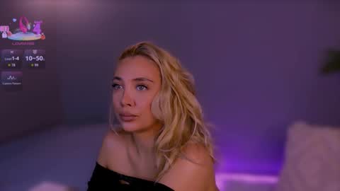 jessiellle online show from 10/10/25, 10:14