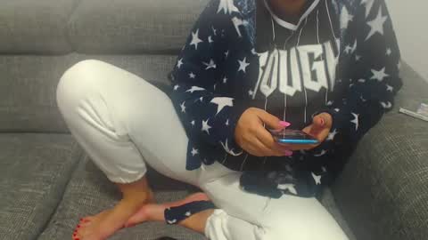 jessiestar3 online show from 02/10/25, 11:23