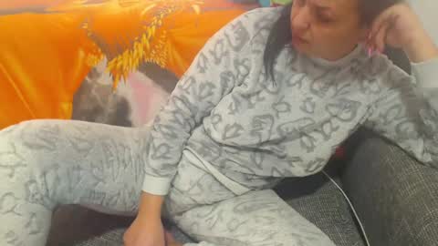 jessiestar3 online show from 02/21/25, 02:06