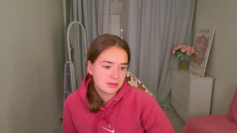 Jessi online show from 11/17/25, 01:39