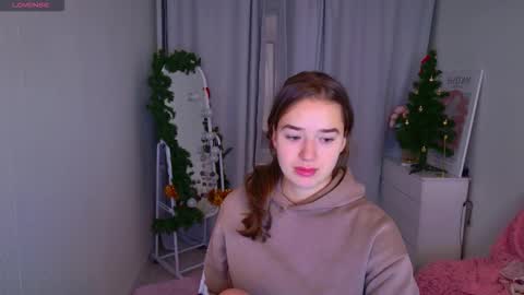 Jessi online show from 12/14/25, 01:38