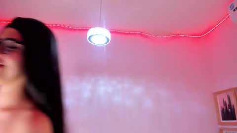 Snapshot of jessietaylor1 chatting on 01/10/25, 10:15 JessieTaylor1 online show from 01/10/25, 10:15