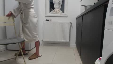 jessieryan online show from 11/29/25, 05:21