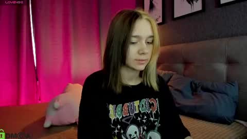 Jessie online show from 07/12/26, 09:11