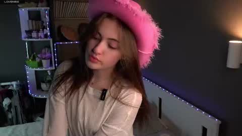Snapshot of jessiezierden chatting on 06/11/26, 01:20 Stacy online show from 06/11/26, 01:20