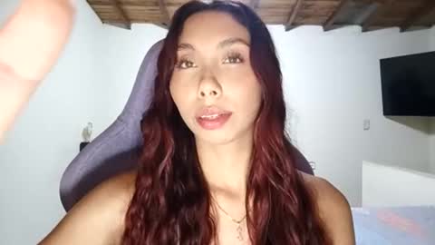 Snapshot of jessiirabbit chatting on 11/01/25, 12:34 Jessica online show from 11/01/25, 12:34