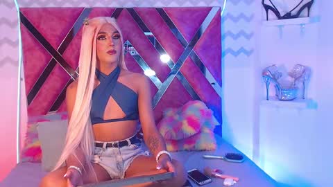 JESS online show from 02/11/25, 05:05