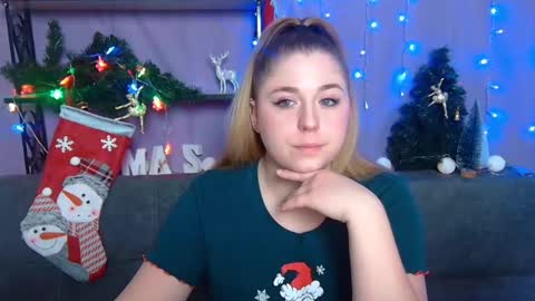 Jess online show from 12/18/24, 07:36