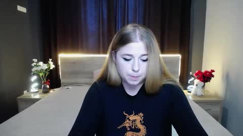 Snapshot of jessikadaniels chatting on 09/15/25, 06:35 Jess online show from 09/15/25, 06:35