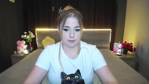 Snapshot of jessikadaniels chatting on 11/06/25, 07:31 Jess online show from 11/06/25, 07:31