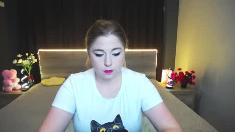 Snapshot of jessikadaniels chatting on 11/19/25, 07:19 Jess online show from 11/19/25, 07:19