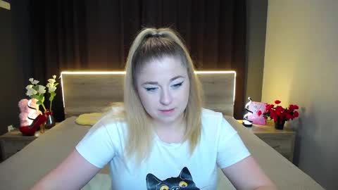 Snapshot of jessikadaniels chatting on 12/02/25, 07:36 Jess online show from 12/02/25, 07:36