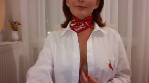 Snapshot of jessikkaasexy09 chatting on 09/14/25, 08:19 Jessika online show from 09/14/25, 08:19