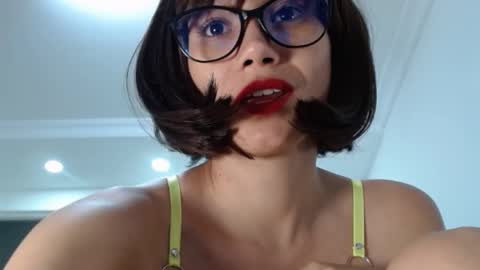Snapshot of jessilop_ chatting on 03/11/25, 07:04 Jessi Lop online show from 03/11/25, 07:04