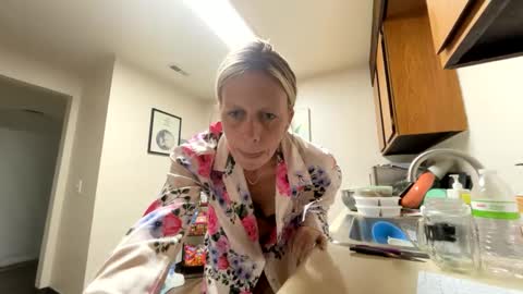 jessimayi online show from 09/30/25, 01:49