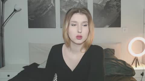 jessstonem online show from 09/25/25, 07:50