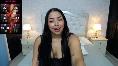 Snapshot of jessy_hall chatting on 12/11/24, 06:36 Jessy online show from 12/11/24, 06:36