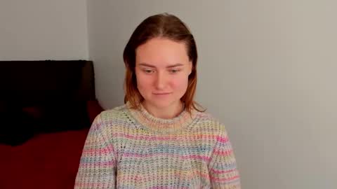 Snapshot of jessy_lil chatting on 11/14/25, 11:53 Polina online show from 11/14/25, 11:53