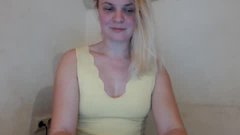 jessyangels online show from 03/03/26, 07:42