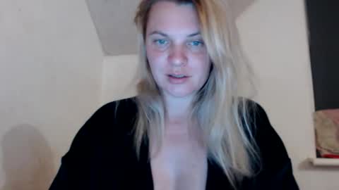 jessyangels online show from 06/04/26, 07:42