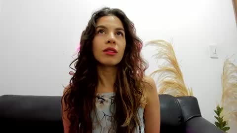 jessye_golden online show from 06/18/26, 06:01