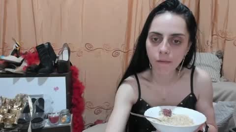 Snapshot of jessylonghair chatting on 06/12/26, 07:24 Jessylonghair online show from 06/12/26, 07:24