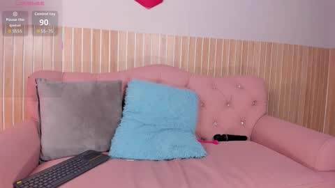 Snapshot of jessymorgan_ chatting on 11/27/25, 04:47 Jessy Morgan online show from 11/27/25, 04:47