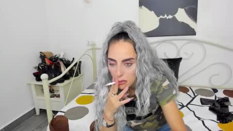 Snapshot of jessystarrr chatting on 09/28/25, 07:19 Jessy online show from 09/28/25, 07:19