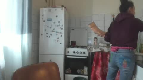 Snapshot of jessystarrr chatting on 10/03/25, 11:40 Jessy online show from 10/03/25, 11:40