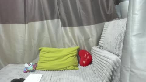 Snapshot of jessystarrr chatting on 11/24/25, 07:35 Jessy online show from 11/24/25, 07:35