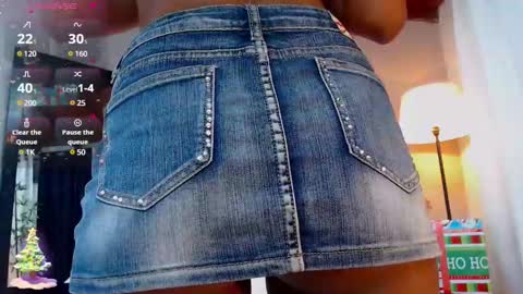 Snapshot of jessyzoe chatting on 12/06/24, 03:22 Jessy online show from 12/06/24, 03:22