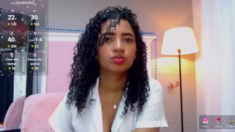 Snapshot of jessyzoe chatting on 01/20/25, 11:02 Jessy online show from 01/20/25, 11:02