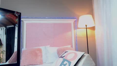 Snapshot of jessyzoe chatting on 01/31/25, 05:21 Jessy online show from 01/31/25, 05:21