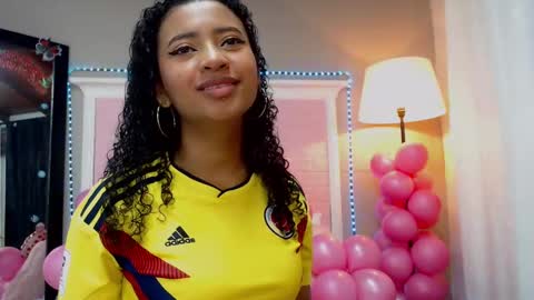 Snapshot of jessyzoe chatting on 02/01/25, 10:59 Jessy online show from 02/01/25, 10:59