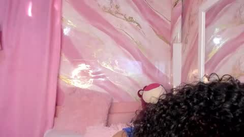 Snapshot of jessyzoe chatting on 09/17/25, 01:46 Jessy online show from 09/17/25, 01:46